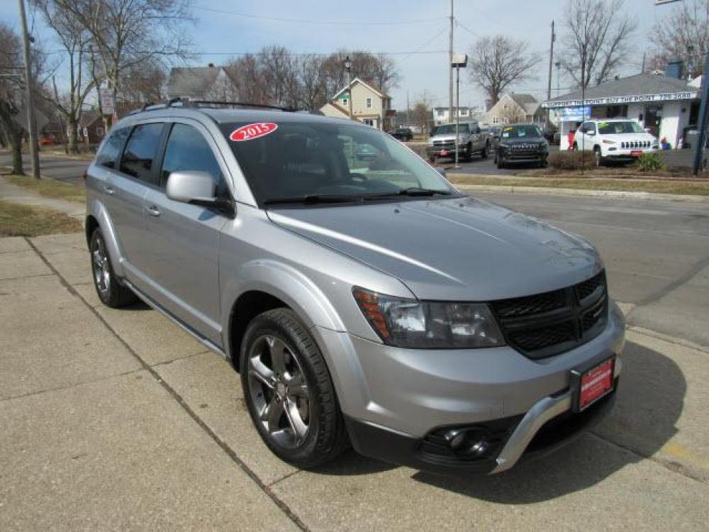 2015 Billet Silver Metallic Clear Coat Dodge Journey Crossroad (3C4PDCGG3FT) with an 3.6 6 Cylinder Sequential Multiport Fuel Injection engine, 6-Speed Shiftable Automatic transmission, located at 5505 N. Summit St., Toledo, OH, 43611, (419) 729-2688, 41.654953, -83.530014 - Photo #23