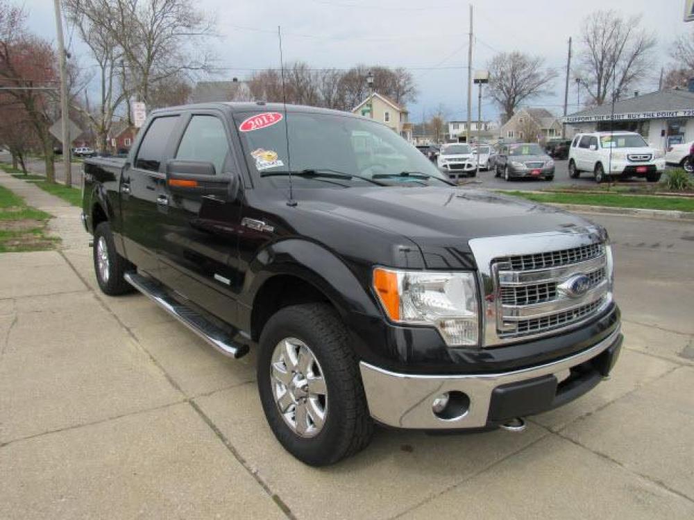 2013 Tuxedo Black Metallic Ford F-150 XLT 4X4 (1FTFW1ET3DF) with an 3.5 6 Cylinder Direct Injection engine, 6-Speed Automatic transmission, located at 5505 N. Summit St., Toledo, OH, 43611, (419) 729-2688, 41.654953, -83.530014 - Photo #15