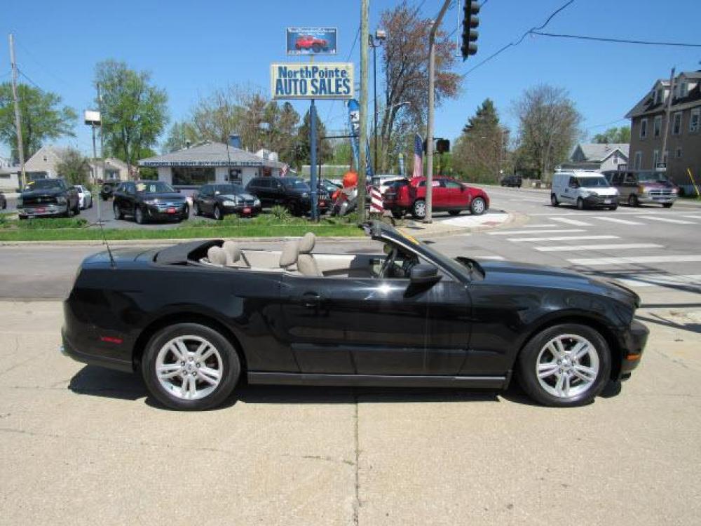 2010 Black Clearcoat Ford Mustang V6 (1ZVBP8EN2A5) with an 4.0 6 Cylinder Fuel Injected engine, 5-Speed Automatic transmission, located at 5505 N. Summit St., Toledo, OH, 43611, (419) 729-2688, 41.654953, -83.530014 - Photo #0