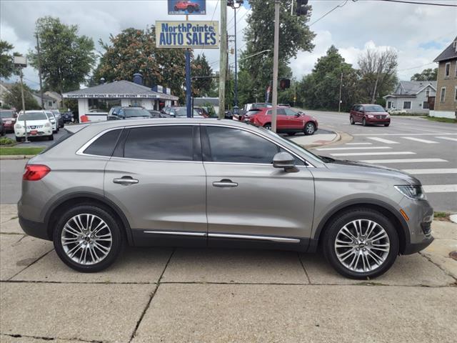 photo of 2016 Lincoln MKX