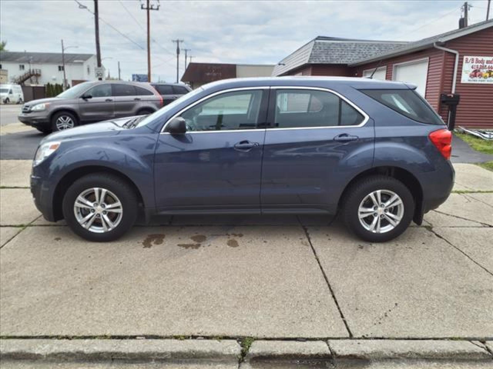 2014 Atlantis Blue Metallic Chevrolet Equinox LS (2GNFLEEK3E6) with an 2.4L 2.4L I4 182hp 172ft. lbs. Direct Injection engine, 6-Speed Shiftable Automatic transmission, located at 5505 N. Summit St., Toledo, OH, 43611, (419) 729-2688, 41.654953, -83.530014 - Photo #18