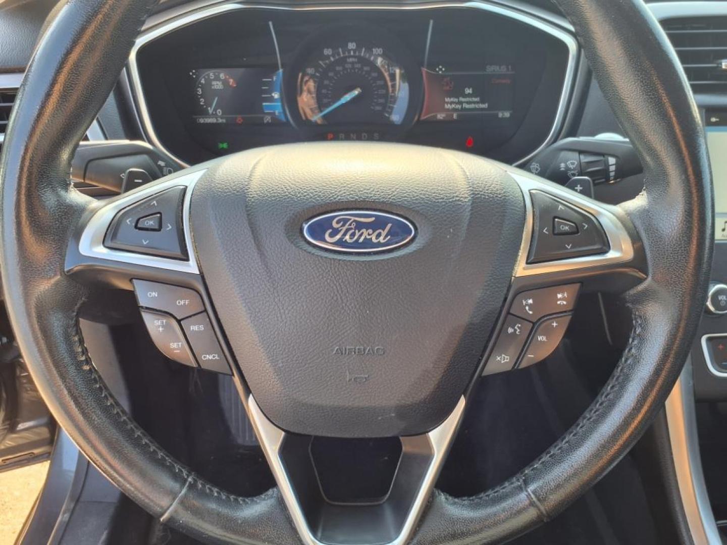 2017 Magnetic Ford Fusion SE (3FA6P0HD3HR) with an 1.5L EcoBoost 1.5L Turbo I4 181hp 185ft. lbs. Direct Injection engine, 6-Speed Shiftable Automatic transmission, located at 5505 N. Summit St., Toledo, OH, 43611, (419) 729-2688, 41.654953, -83.530014 - Photo#7