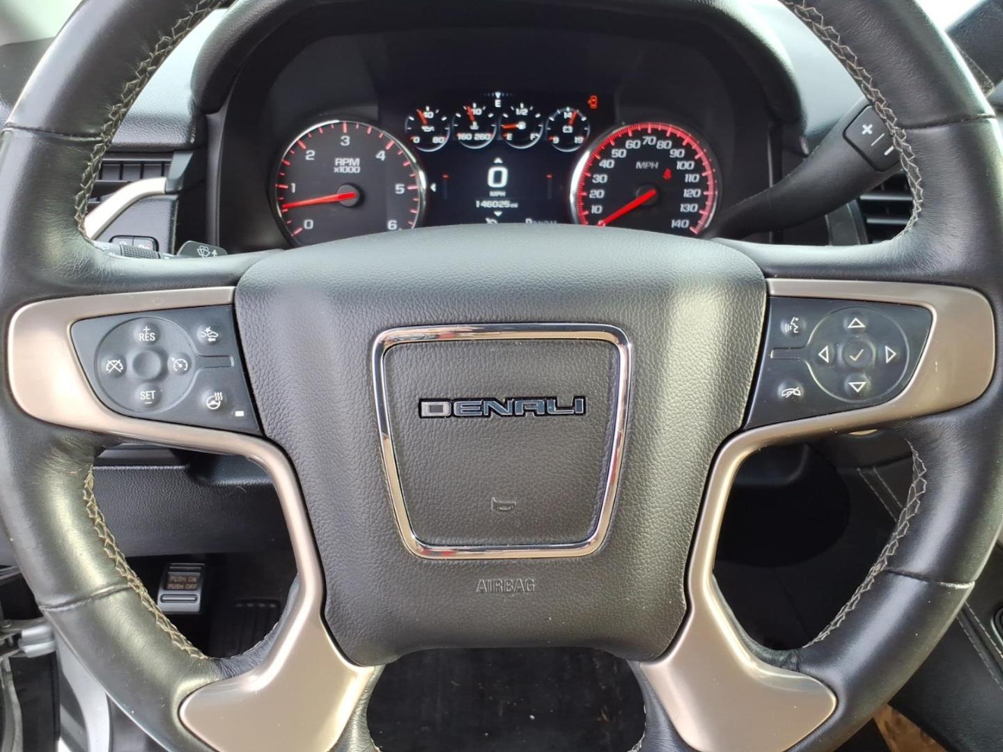 2015 Slate Gray Metallic G1c GMC Yukon Denali (1GKS2CKJ0FR) with an 6.2L EcoTec3 6.2L V8 420hp 460ft. lbs. Direct Injection engine, Automatic transmission, located at 5505 N. Summit St., Toledo, OH, 43611, (419) 729-2688, 41.654953, -83.530014 - Photo#10