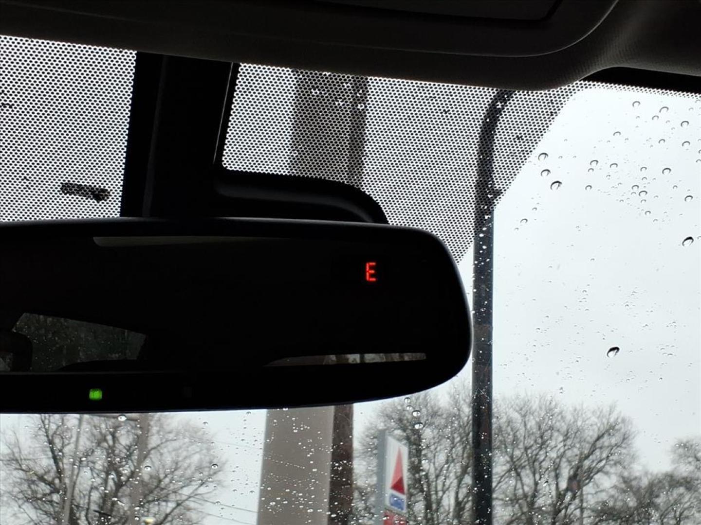 2017 Deep Blue Pearl Rbg Nissan Titan SV (1N6AA1E5XHN) with an 5.6L 5.6L V8 390hp 394ft. lbs. Direct Injection engine, 7-Speed Shiftable Automatic transmission, located at 5505 N. Summit St., Toledo, OH, 43611, (419) 729-2688, 41.654953, -83.530014 - Photo#16