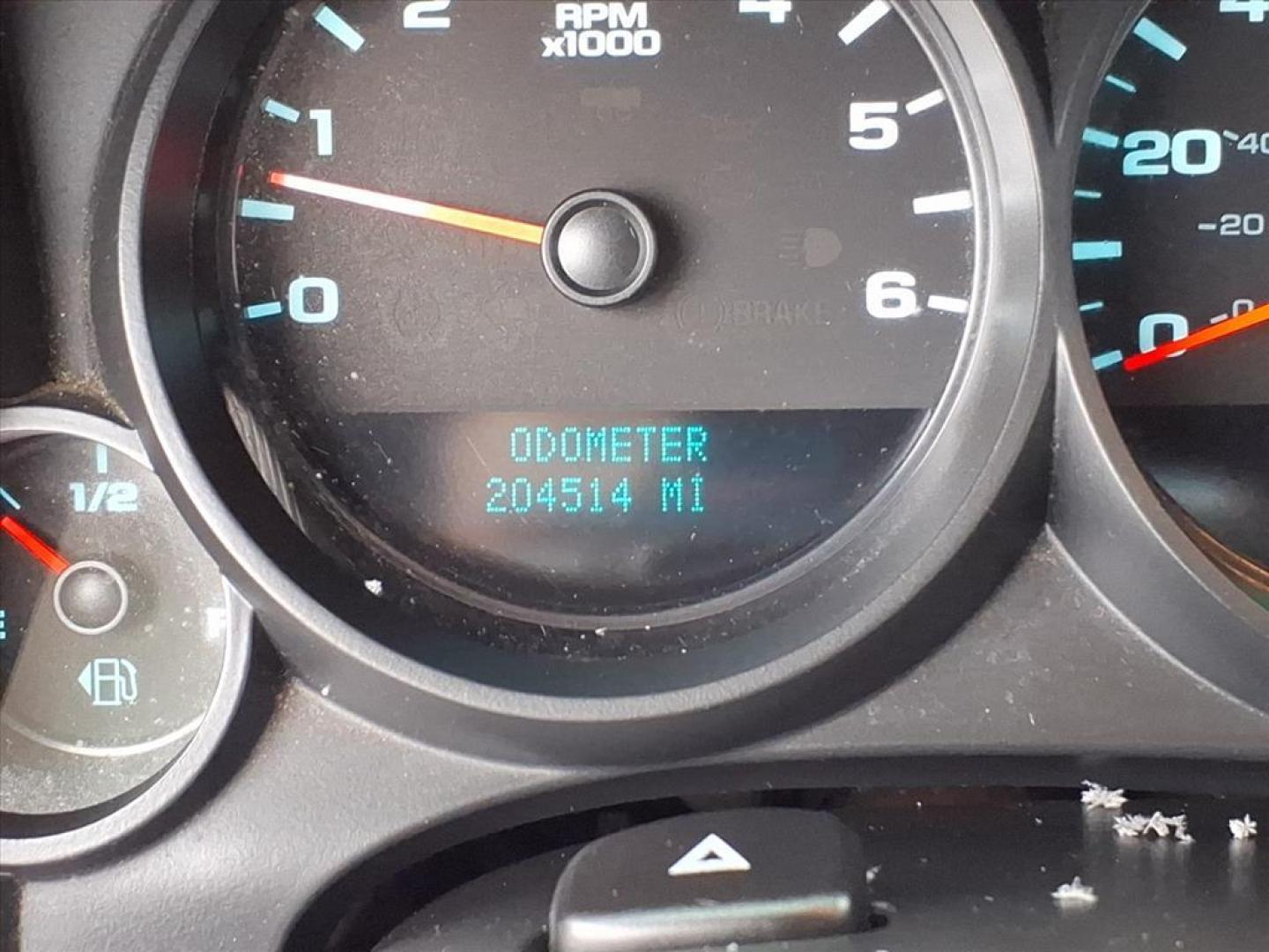 2009 Summit White 50u Chevrolet Silverado 1500 Work Truck (1GCEC14X29Z) with an 4.3L Vortec 4.3L V6 195hp 260ft. lbs. Sequential-Port F.I. engine, 4-Speed Automatic transmission, located at 5505 N. Summit St., Toledo, OH, 43611, (419) 729-2688, 41.654953, -83.530014 - Photo#6