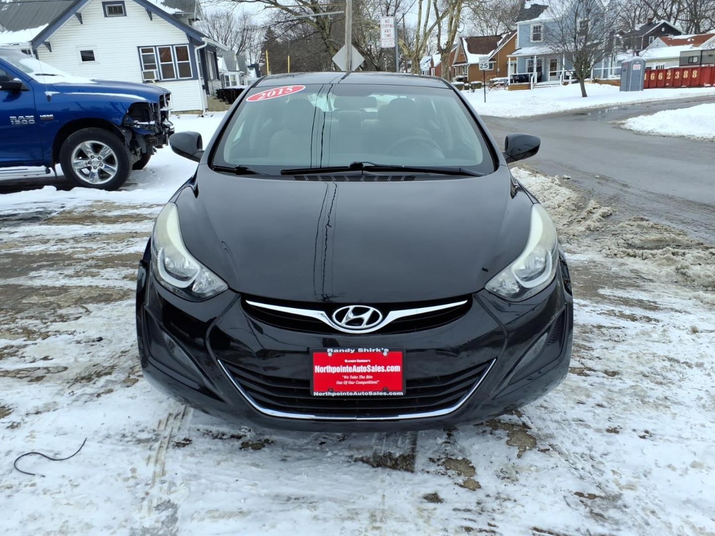 2015 Black Diamond Hyundai ELANTRA SE (5NPDH4AE6FH) with an 1.8L 1.8L I4 145hp 130ft. lbs. Sequential Multiport Fuel Injection engine, 6-Speed Shiftable Automatic transmission, located at 5505 N. Summit St., Toledo, OH, 43611, (419) 729-2688, 41.654953, -83.530014 - Photo#15