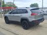 2016 Billet Silver Metallic Clear Coat Psc Jeep Cherokee Trailhawk (1C4PJMBS8GW) with an 3.2L 3.2L V6 271hp 239ft. lbs. Sequential Multiport Fuel Injection engine, 4WD 9-Speed Shiftable Automatic transmission, located at 5505 N. Summit St., Toledo, OH, 43611, (419) 729-2688, 41.654953, -83.530014 - Photo#16