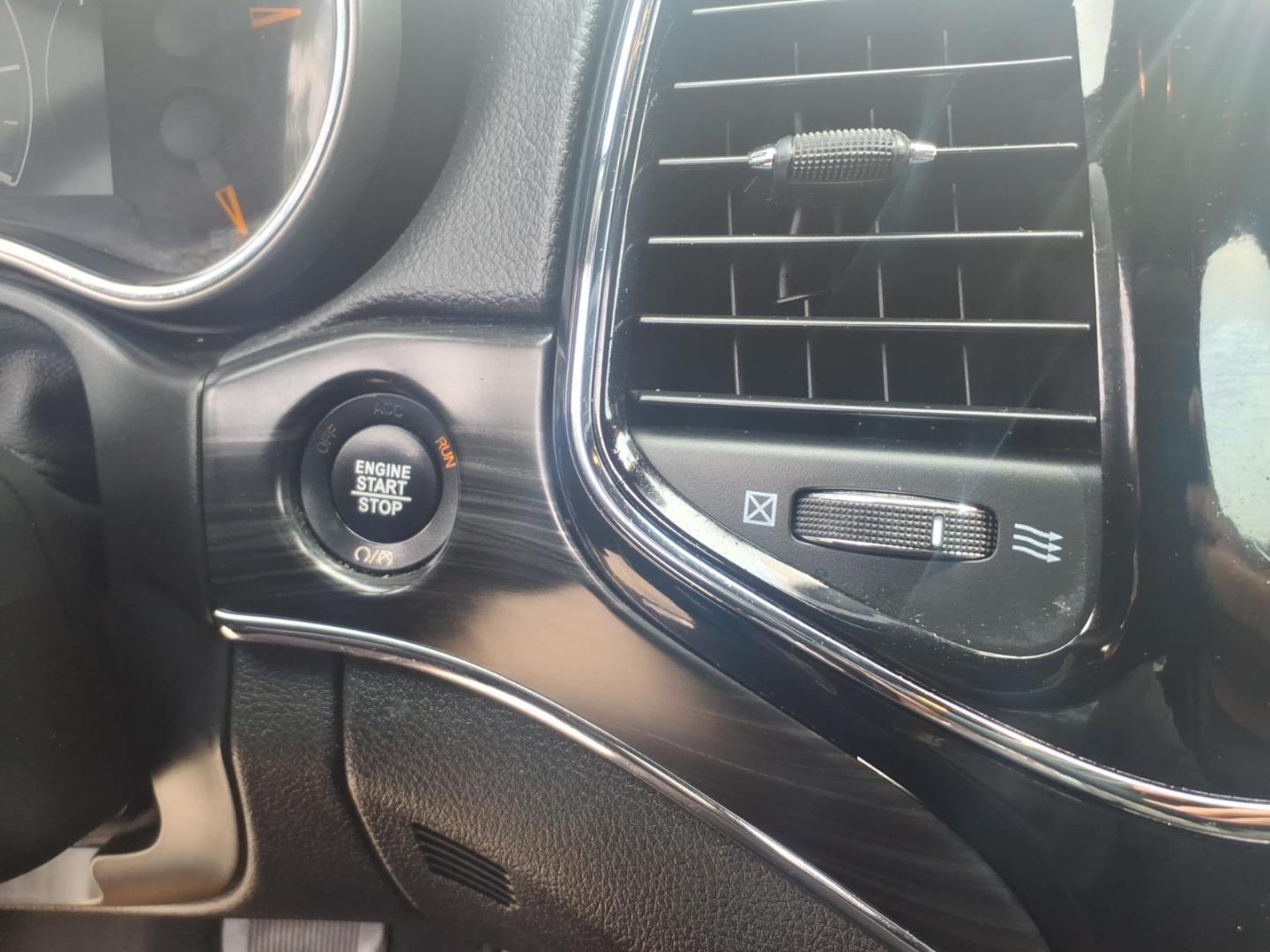 2019 Diamond Black Crystal Pearl Coat Pxj Jeep Grand Cherokee Limited (1C4RJFBGXKC) with an 3.6L Pentastar 3.6L V6 295hp 260ft. lbs. Sequential Multiport Fuel Injection engine, 8-Speed Shiftable Automatic transmission, located at 5505 N. Summit St., Toledo, OH, 43611, (419) 729-2688, 41.654953, -83.530014 - Photo#13
