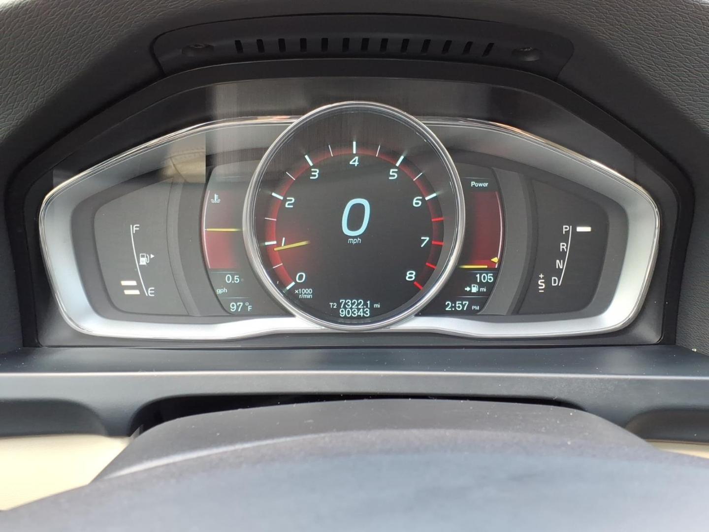 2015 Caspian Blue Metallic Volvo V60 T5 Platinum (YV1612SD1F1) with an 2.5L 2.5L Turbo I5 250hp 266ft. lbs. ULEV Direct Injection engine, 6-Speed Shiftable Automatic transmission, located at 5505 N. Summit St., Toledo, OH, 43611, (419) 729-2688, 41.654953, -83.530014 - Photo#8