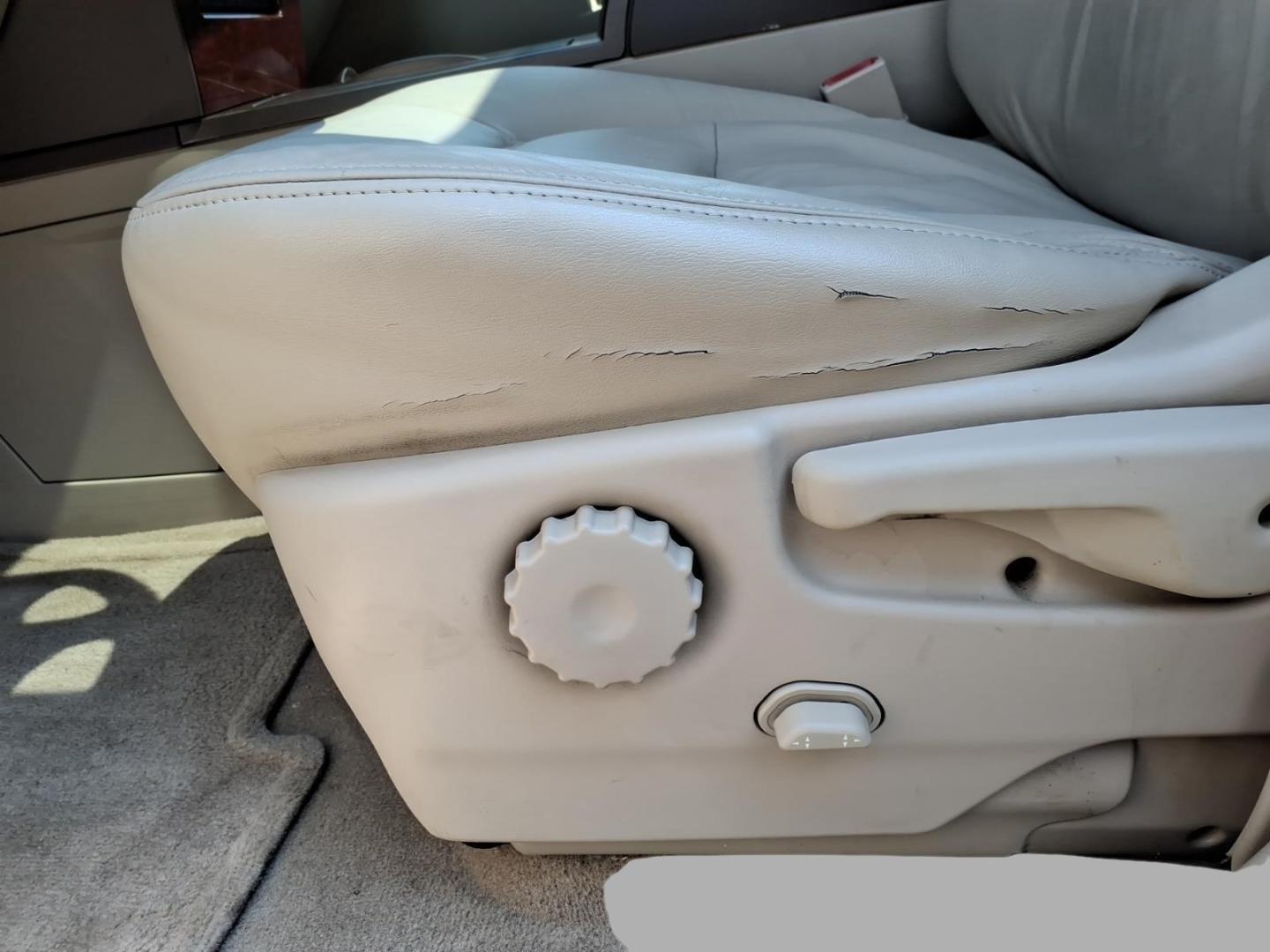2007 Cappuccino Frost Metallic Buick Rendezvous CX (3G5DA03L67S) with an 3.5L 3.5L V6 overhead valve 12V Fuel Injected engine, 4-Speed Automatic transmission, located at 5505 N. Summit St., Toledo, OH, 43611, (419) 729-2688, 41.654953, -83.530014- Photo#4