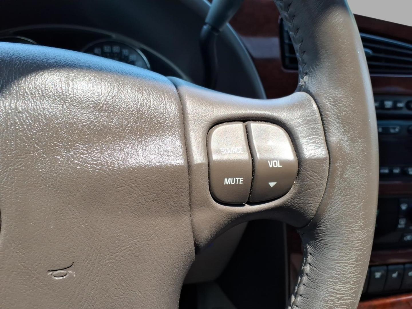 2007 Cappuccino Frost Metallic Buick Rendezvous CX (3G5DA03L67S) with an 3.5L 3.5L V6 overhead valve 12V Fuel Injected engine, 4-Speed Automatic transmission, located at 5505 N. Summit St., Toledo, OH, 43611, (419) 729-2688, 41.654953, -83.530014- Photo#7