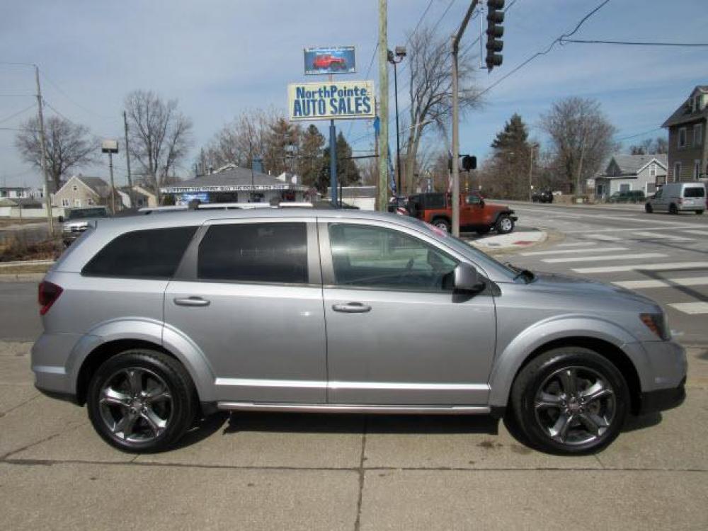 2015 Billet Silver Metallic Clear Coat Dodge Journey Crossroad (3C4PDCGG3FT) with an 3.6 6 Cylinder Sequential Multiport Fuel Injection engine, 6-Speed Shiftable Automatic transmission, located at 5505 N. Summit St., Toledo, OH, 43611, (419) 729-2688, 41.654953, -83.530014 - Photo #0