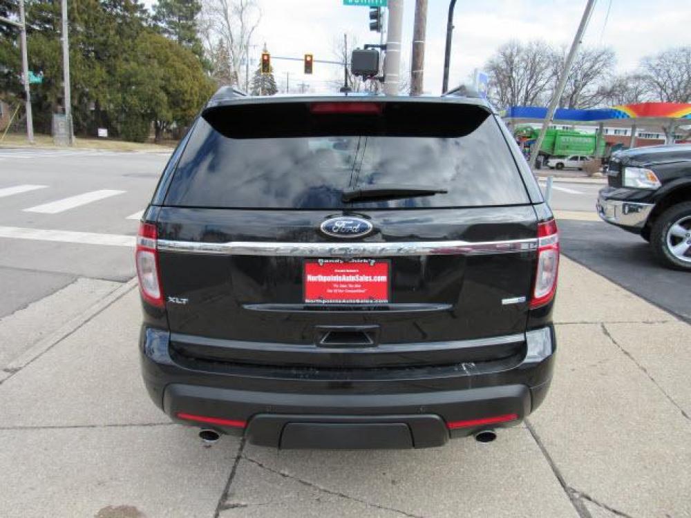 2014 Tuxedo Black Metallic Ford Explorer XLT (1FM5K8D86EG) with an 3.5 6 Cylinder Sequential Multiport Fuel Injection engine, 6-Speed Shiftable Automatic transmission, located at 5505 N. Summit St., Toledo, OH, 43611, (419) 729-2688, 41.654953, -83.530014 - Photo #22