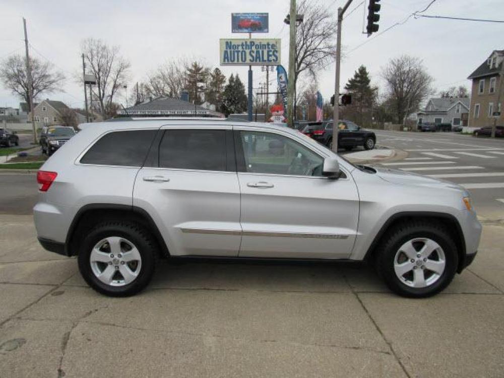 2012 Bright Silver Metallic Clear Coat Jeep Grand Cherokee Laredo 4X4 (1C4RJFAG6CC) with an 3.6 6 Cylinder Sequential Multiport Fuel Injection engine, 5-Speed Automatic transmission, located at 5505 N. Summit St., Toledo, OH, 43611, (419) 729-2688, 41.654953, -83.530014 - Photo #0