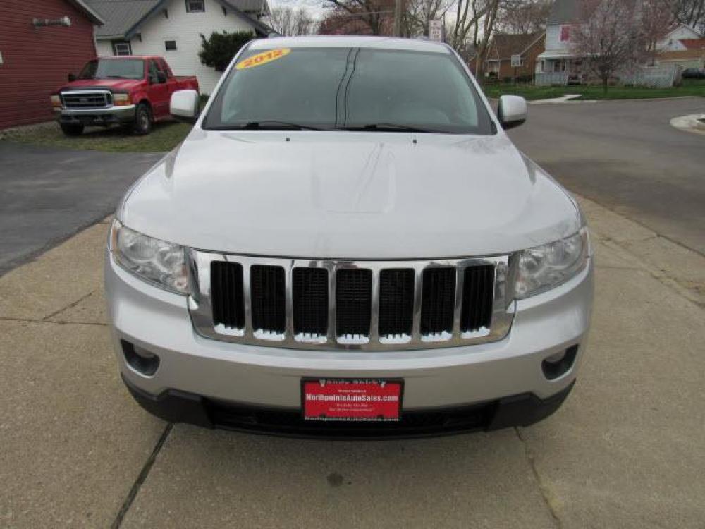 2012 Bright Silver Metallic Clear Coat Jeep Grand Cherokee Laredo 4X4 (1C4RJFAG6CC) with an 3.6 6 Cylinder Sequential Multiport Fuel Injection engine, 5-Speed Automatic transmission, located at 5505 N. Summit St., Toledo, OH, 43611, (419) 729-2688, 41.654953, -83.530014 - Photo #20