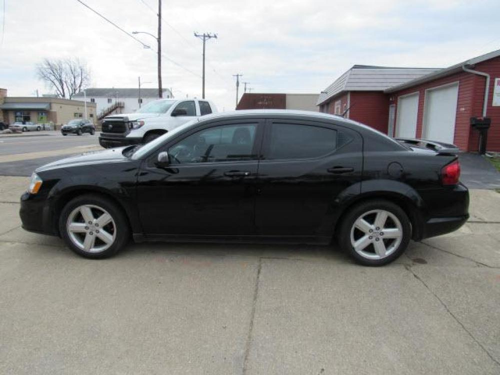 2012 Black Clear Coat Dodge Avenger SXT (1C3CDZCB9CN) with an 2.4 4 Cylinder Sequential Multiport Fuel Injection engine, 4-Speed Automatic transmission, located at 5505 N. Summit St., Toledo, OH, 43611, (419) 729-2688, 41.654953, -83.530014 - Photo #18