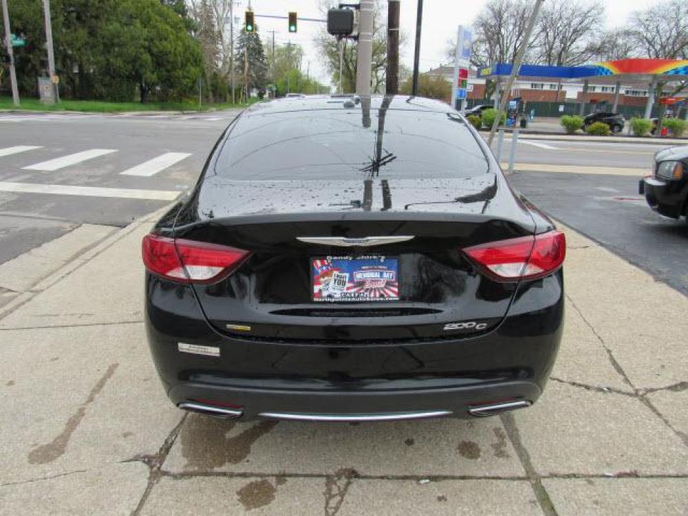 2016 Phantom Black Tri-Coat Pearl Chrysler 200 C (1C3CCCCG3GN) with an 3.6 6 Cylinder Sequential Multiport Fuel Injection engine, 9-Speed Shiftable Automatic transmission, located at 5505 N. Summit St., Toledo, OH, 43611, (419) 729-2688, 41.654953, -83.530014 - Photo #23