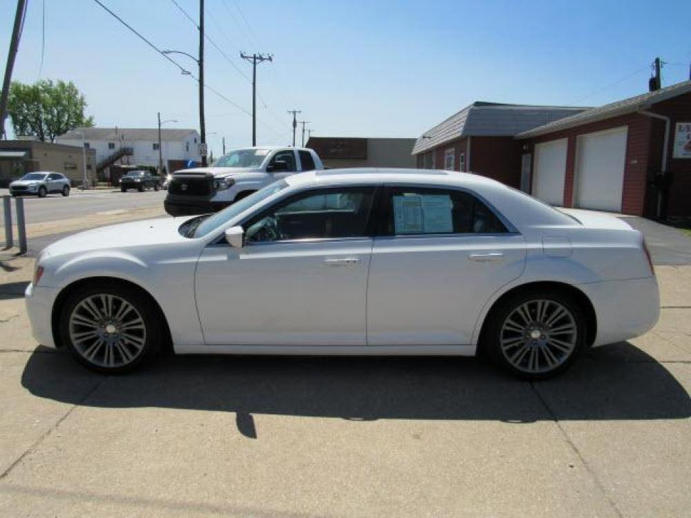 2012 Bright White Clear Coat Chrysler 300 S V6 (2C3CCABG8CH) with an 3.6 6 Cylinder Sequential Multiport Fuel Injection engine, 8-Speed Shiftable Automatic transmission, located at 5505 N. Summit St., Toledo, OH, 43611, (419) 729-2688, 41.654953, -83.530014 - Photo #23