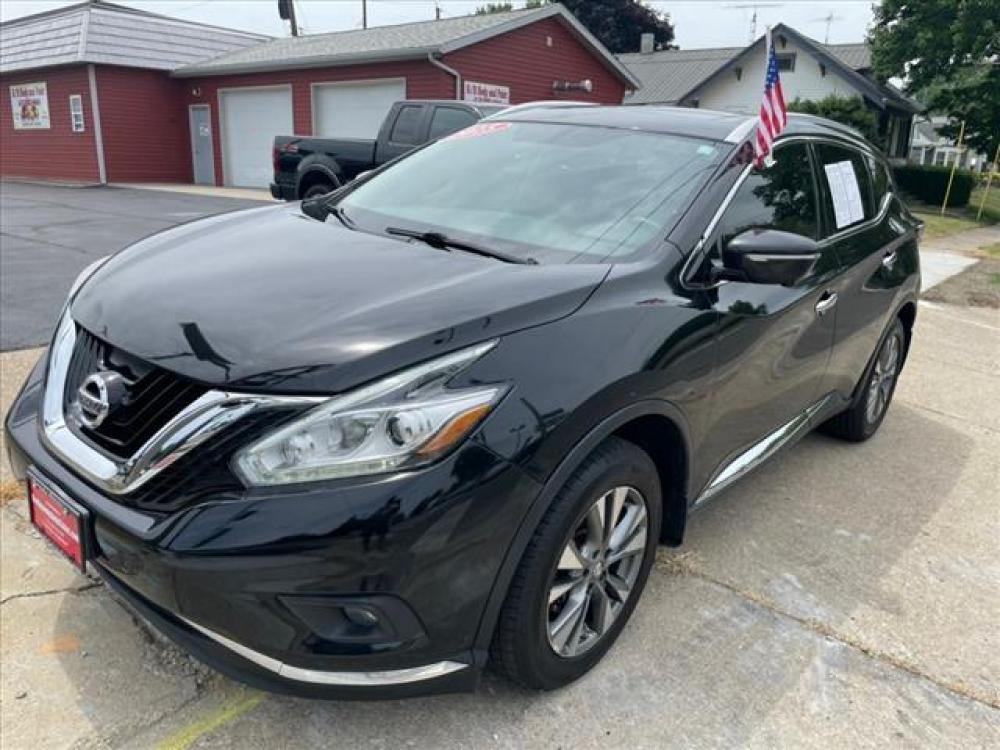 2015 Magnetic Black Nissan Murano SL AWD (5N1AZ2MH5FN) with an 3.5 6 Cylinder Sequential Multiport Fuel Injection engine, CVT transmission, located at 5505 N. Summit St., Toledo, OH, 43611, (419) 729-2688, 41.654953, -83.530014 - Photo #18