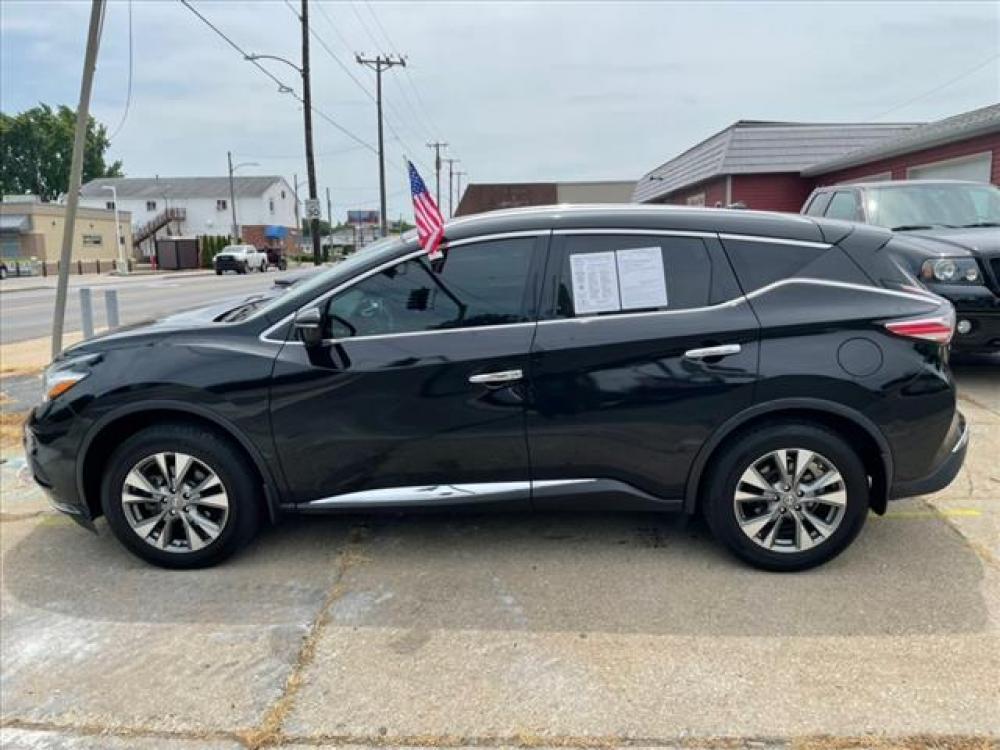 2015 Magnetic Black Nissan Murano SL AWD (5N1AZ2MH5FN) with an 3.5 6 Cylinder Sequential Multiport Fuel Injection engine, CVT transmission, located at 5505 N. Summit St., Toledo, OH, 43611, (419) 729-2688, 41.654953, -83.530014 - Photo #19