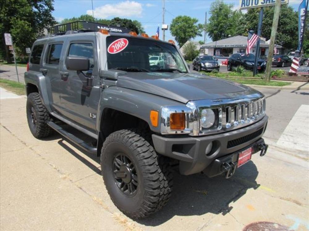 2008 Boulder Gray Metallic HUMMER H3 4X4 (5GTEN43E588) with an 3.7 5 Cylinder Sequential Multiport Fuel Injection engine, 4-Speed Automatic transmission, located at 5505 N. Summit St., Toledo, OH, 43611, (419) 729-2688, 41.654953, -83.530014 - Photo #18