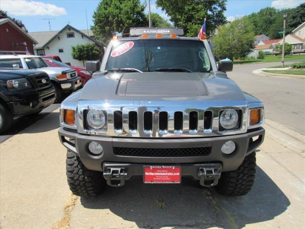 2008 Boulder Gray Metallic HUMMER H3 4X4 (5GTEN43E588) with an 3.7 5 Cylinder Sequential Multiport Fuel Injection engine, 4-Speed Automatic transmission, located at 5505 N. Summit St., Toledo, OH, 43611, (419) 729-2688, 41.654953, -83.530014 - Photo #19