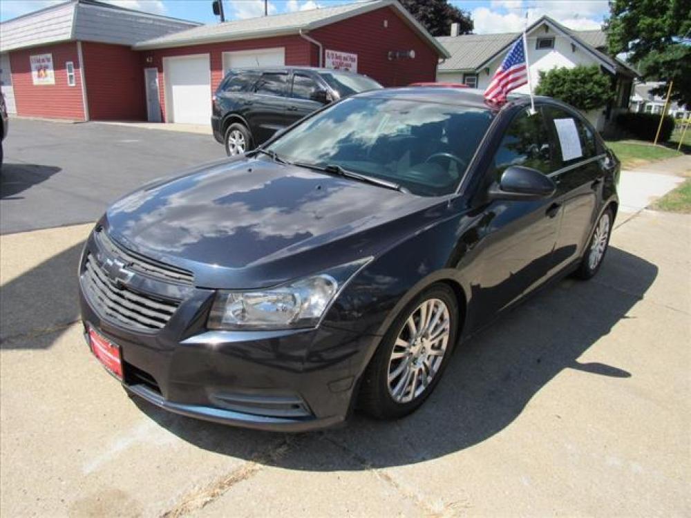 2013 Blue Ray Metallic Chevrolet Cruze 1LT Auto (1G1PC5SB9D7) with an 1.4 4 Cylinder Sequential Multiport Fuel Injection engine, 6-Speed Shiftable Automatic transmission, located at 5505 N. Summit St., Toledo, OH, 43611, (419) 729-2688, 41.654953, -83.530014 - Photo #21