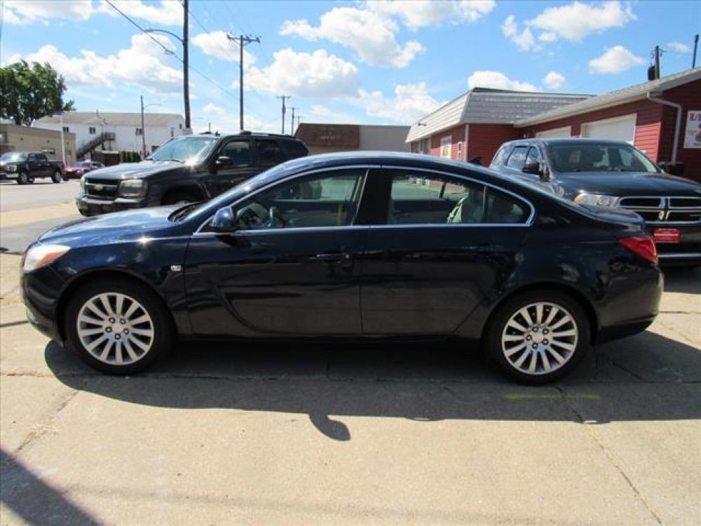 2011 Majestic Blue Metallic Buick Regal CXL (2G4GN5EC0B9) with an 2.4 4 Cylinder Direct Injection engine, 6-Speed Shiftable Automatic transmission, located at 5505 N. Summit St., Toledo, OH, 43611, (419) 729-2688, 41.654953, -83.530014 - Photo #21