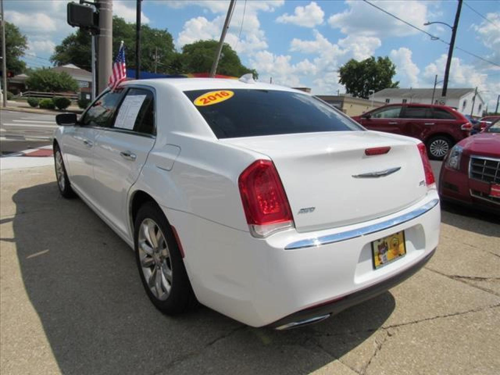 2016 Bright White Clear Coat Chrysler 300 C AWD (2C3CCAKG2GH) with an 3.6 6 Cylinder Sequential Multiport Fuel Injection engine, 8-Speed Shiftable Automatic transmission, located at 5505 N. Summit St., Toledo, OH, 43611, (419) 729-2688, 41.654953, -83.530014 - Photo #23