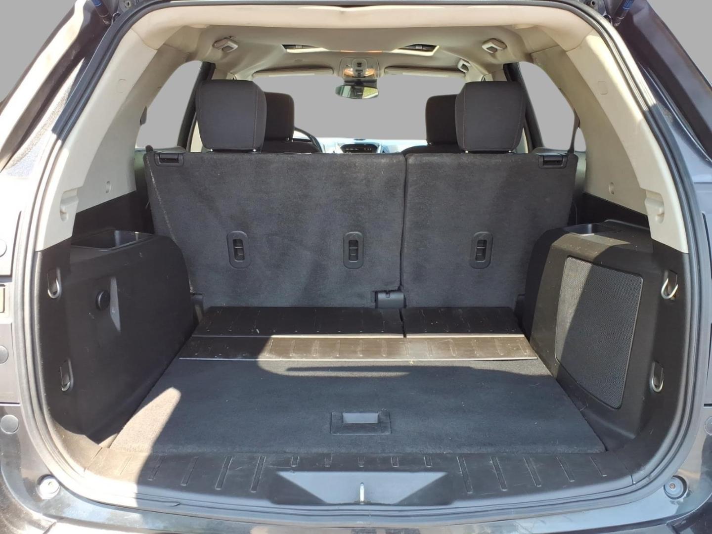 2015 Black Gba Chevrolet Equinox LT (2GNFLFEK4F6) with an 2.4L 2.4L I4 182hp 172ft. lbs. Direct Injection engine, 6-Speed Shiftable Automatic transmission, located at 5505 N. Summit St., Toledo, OH, 43611, (419) 729-2688, 41.654953, -83.530014- Photo#24