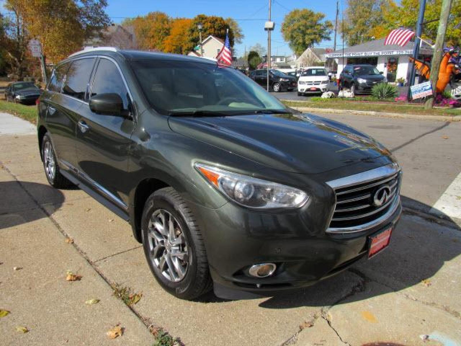2013 Emerald Graphite INFINITI JX35 AWD (5N1AL0MM3DC) with an 3.5 6 Cylinder Sequential Multiport Fuel Injection engine, CVT transmission, located at 5505 N. Summit St., Toledo, OH, 43611, (419) 729-2688, 41.654953, -83.530014 - Photo #23