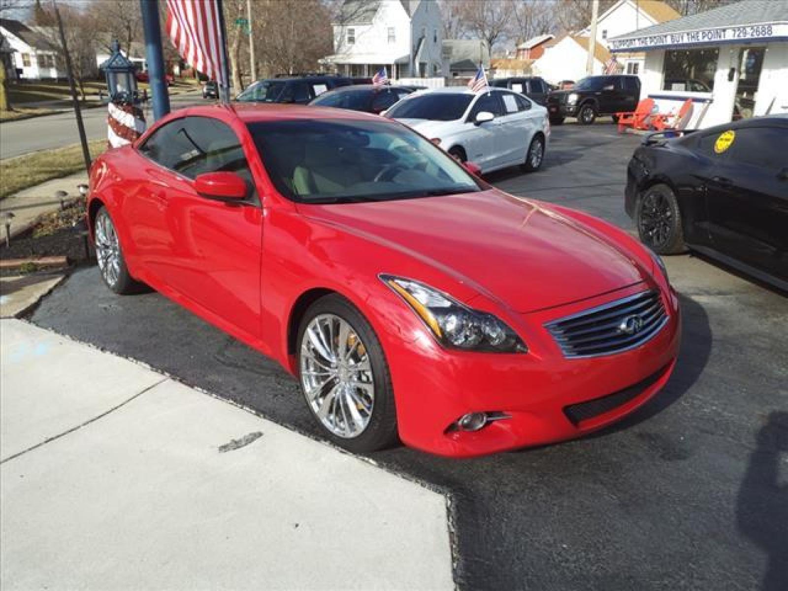 2013 Vibrant Red INFINITI G37 Convertible Sport (JN1CV6FE4DM) with an 3.7L 3.7L V6 325hp 267ft. lbs. Sequential Multiport Fuel Injection engine, 6-Speed Manual transmission, located at 5505 N. Summit St., Toledo, OH, 43611, (419) 729-2688, 41.654953, -83.530014 - Photo #16