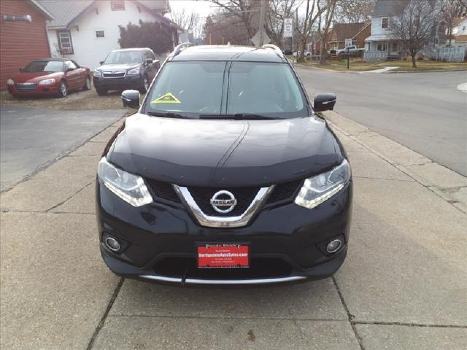 2015 Super Black Nissan Rogue SL (5N1AT2MV8FC) with an 2.5L 2.5L I4 170hp 175ft. lbs. Sequential Multiport Fuel Injection engine, CVT transmission, located at 5505 N. Summit St., Toledo, OH, 43611, (419) 729-2688, 41.654953, -83.530014 - Photo #22