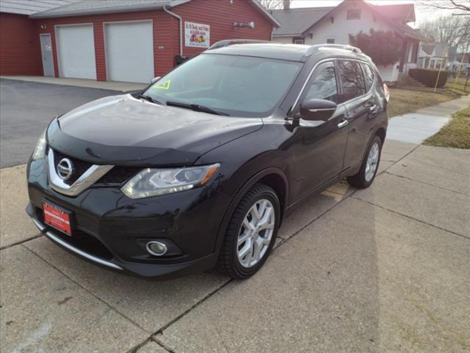 2015 Super Black Nissan Rogue SL (5N1AT2MV8FC) with an 2.5L 2.5L I4 170hp 175ft. lbs. Sequential Multiport Fuel Injection engine, CVT transmission, located at 5505 N. Summit St., Toledo, OH, 43611, (419) 729-2688, 41.654953, -83.530014 - Photo #23