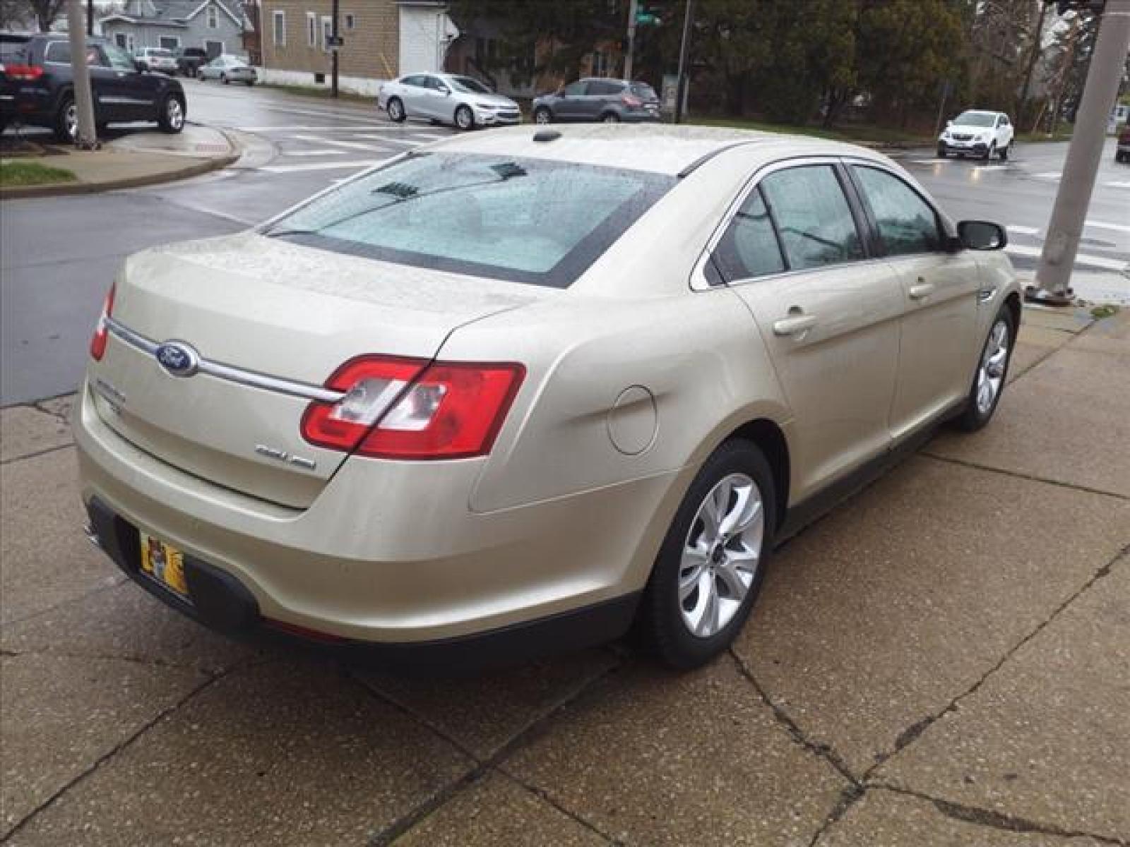 2011 Gold Leaf Metallic Ford Taurus SEL (1FAHP2HW2BG) with an 3.5L 3.5L V6 263hp 249ft. lbs. Sequential Multiport Fuel Injection engine, 6-Speed Shiftable Automatic transmission, located at 5505 N. Summit St., Toledo, OH, 43611, (419) 729-2688, 41.654953, -83.530014 - Photo #21