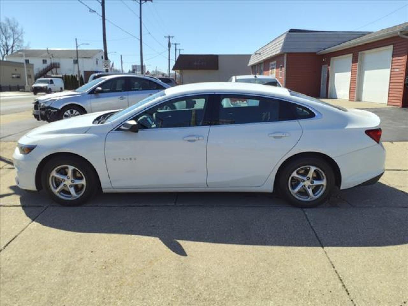 2018 Summit White Chevrolet Malibu LS (1G1ZB5ST5JF) with an 1.5L Ecotec 1.5L Turbo I4 160h Direct Injection engine, 6-Speed Shiftable Automatic transmission, located at 5505 N. Summit St., Toledo, OH, 43611, (419) 729-2688, 41.654953, -83.530014 - Photo #17