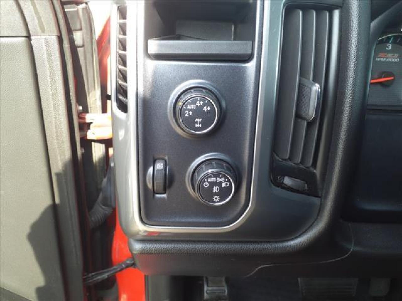 2014 Victory Red Chevrolet Silverado 1500 LT Z71 (1GCVKREH3EZ) with an 4.3L EcoTec3 4.3L Flex Fuel V6 Direct Injection engine, 6-Speed Shiftable Automatic w/Overdrive transmission, located at 5505 N. Summit St., Toledo, OH, 43611, (419) 729-2688, 41.654953, -83.530014 - Photo #13