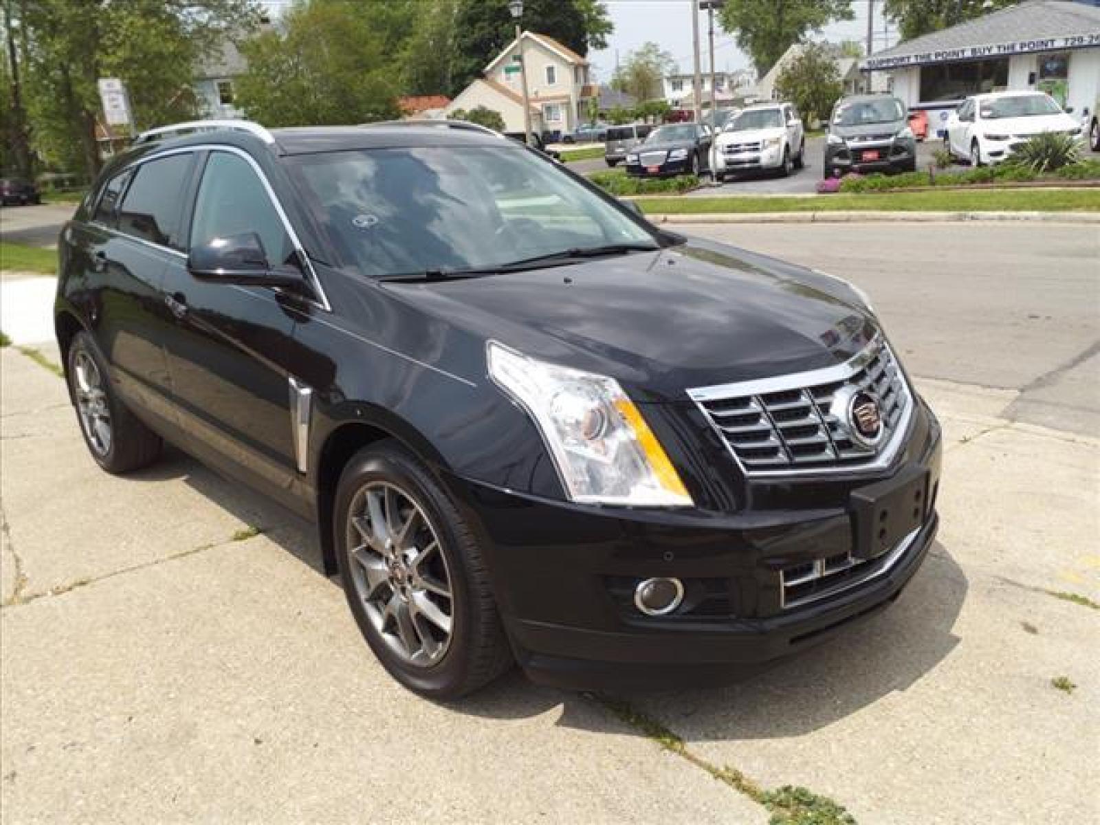 2016 Black Raven Cadillac SRX Performance Collection (3GYFNCE35GS) with an 3.6L 3.6L V6 308hp 265ft. lbs. Direct Injection engine, 6-Speed Automatic transmission, located at 5505 N. Summit St., Toledo, OH, 43611, (419) 729-2688, 41.654953, -83.530014 - Photo #20
