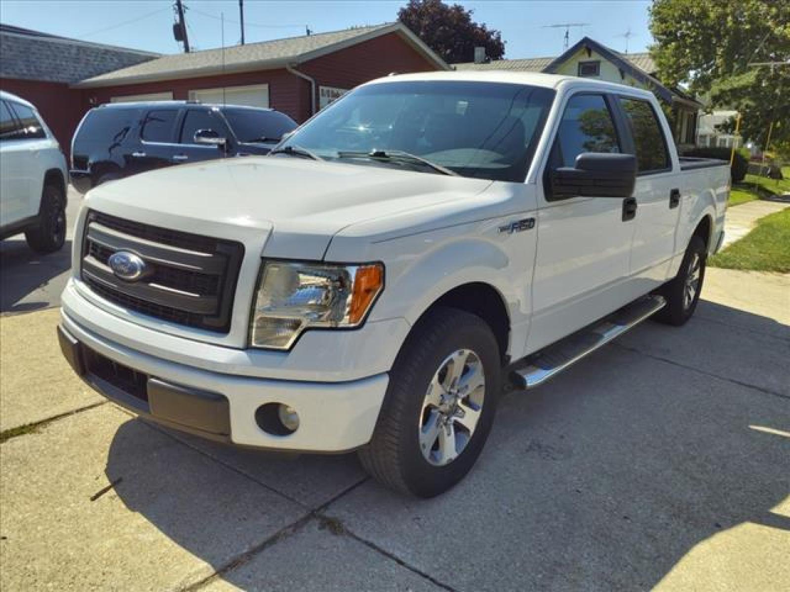 2014 Oxford White Ford F-150 STX (1FTFW1CF6EF) with an 5.0L 5.0L Flex Fuel V8 360hp 3 Sequential Multiport Fuel Injection engine, 6-Speed Shiftable Automatic transmission, located at 5505 N. Summit St., Toledo, OH, 43611, (419) 729-2688, 41.654953, -83.530014 - Photo #16