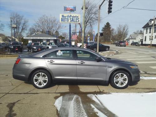 2014 Ford Taurus SEL