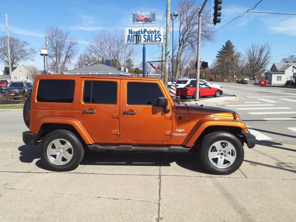 photo of 2011 Jeep Wrangler Unlimited 4x4 Sahara