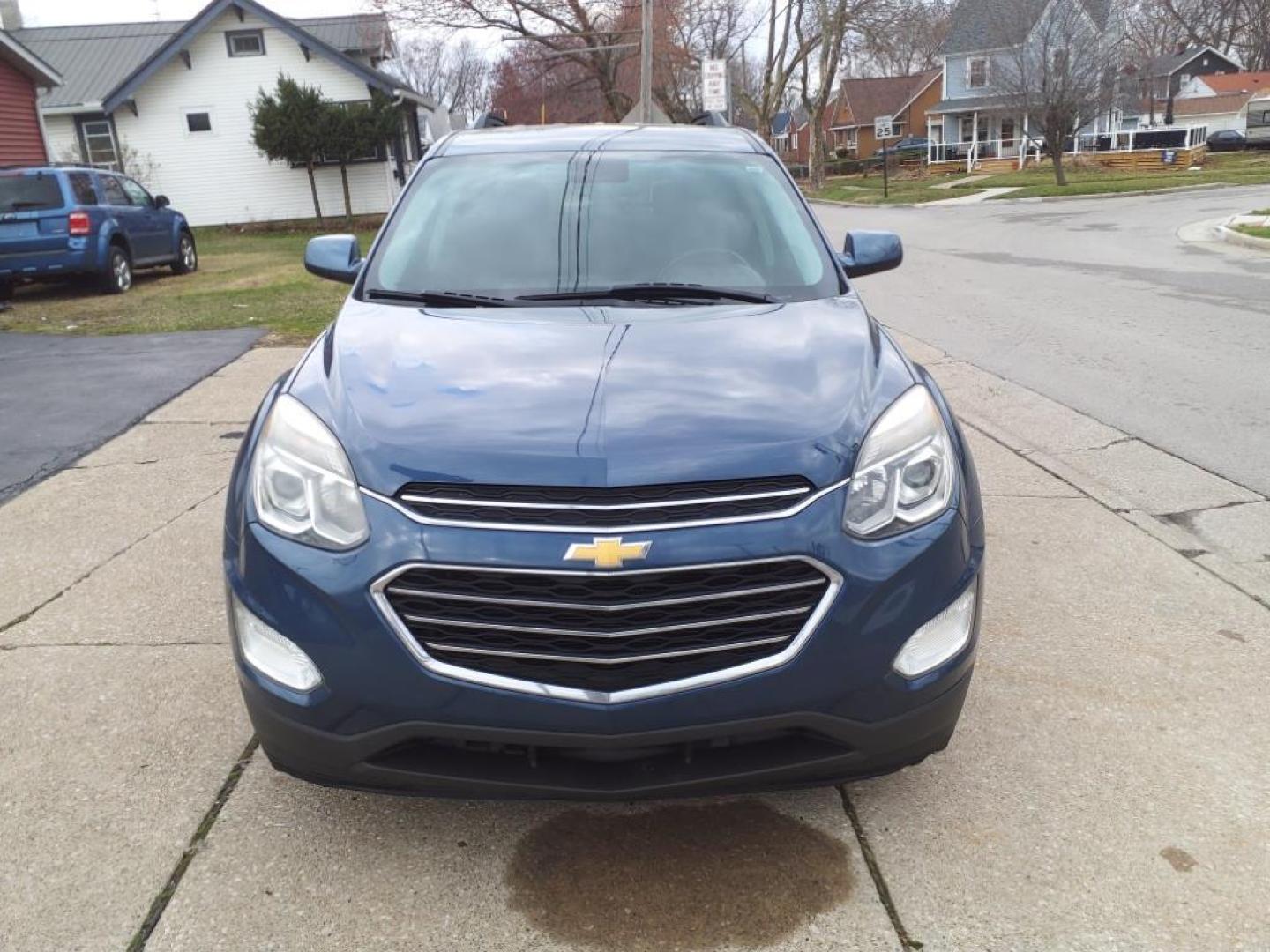 2017 Blue Velvet Metallic G1m Chevrolet Equinox LT (2GNALCEK6H6) with an 2.4L Ecotec 2.4L I4 182hp 172ft. lbs. Direct Injection engine, 6-Speed Shiftable Automatic transmission, located at 5505 N. Summit St., Toledo, OH, 43611, (419) 729-2688, 41.654953, -83.530014 - Photo#18