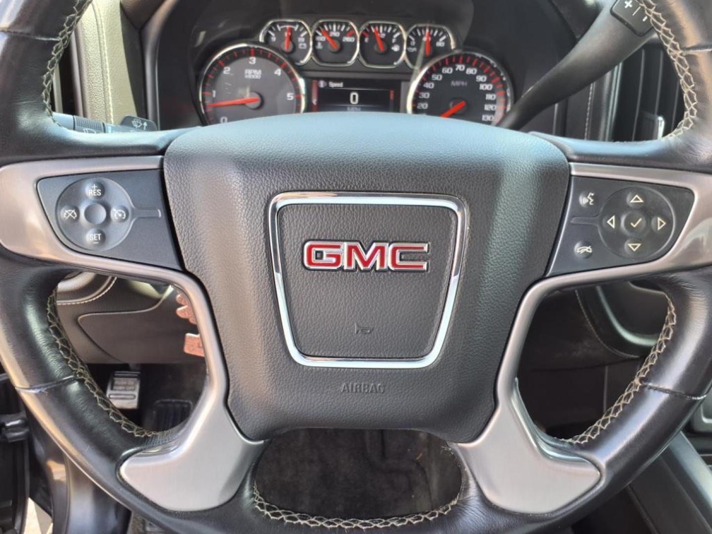 2015 Gray Metallic GMC Sierra 1500 SLE (1GTV2UEC0FZ) with an 5.3L EcoTec3 5.3L V8 355hp 383ft. lbs. Direct Injection engine, 6-Speed Shiftable Automatic w/Overdrive transmission, located at 5505 N. Summit St., Toledo, OH, 43611, (419) 729-2688, 41.654953, -83.530014 - Photo#7