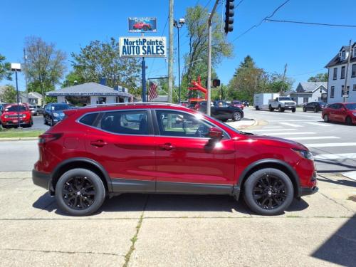 2022 Nissan Rogue Sport SV