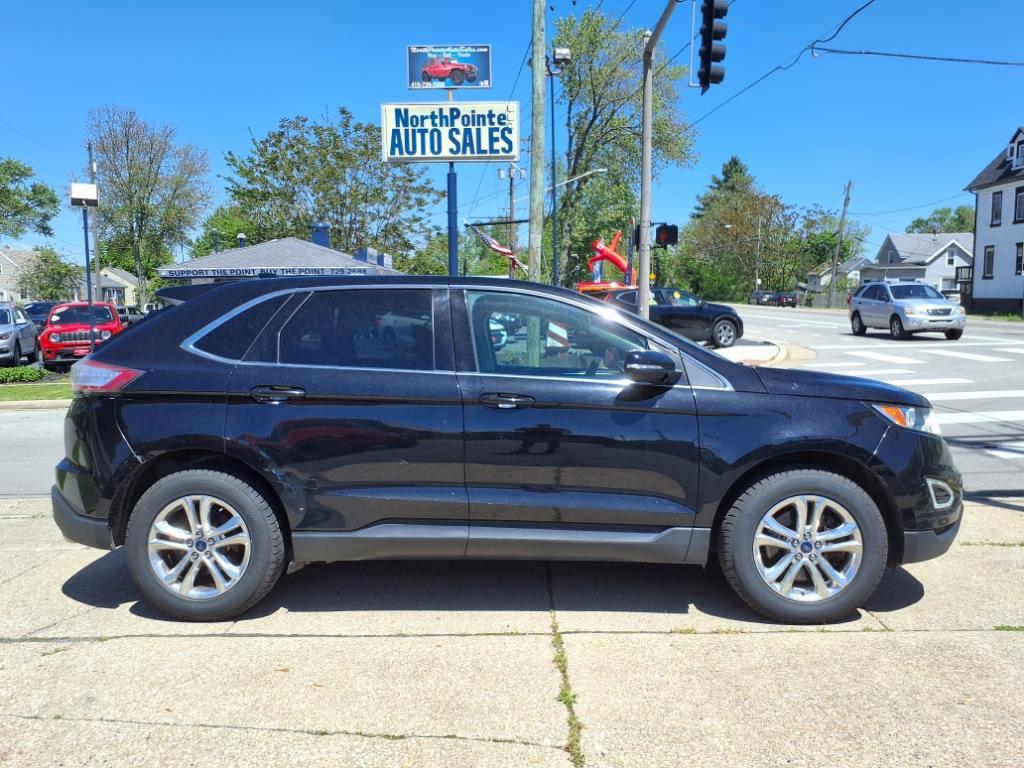 photo of 2017 Ford Edge AWD SEL
