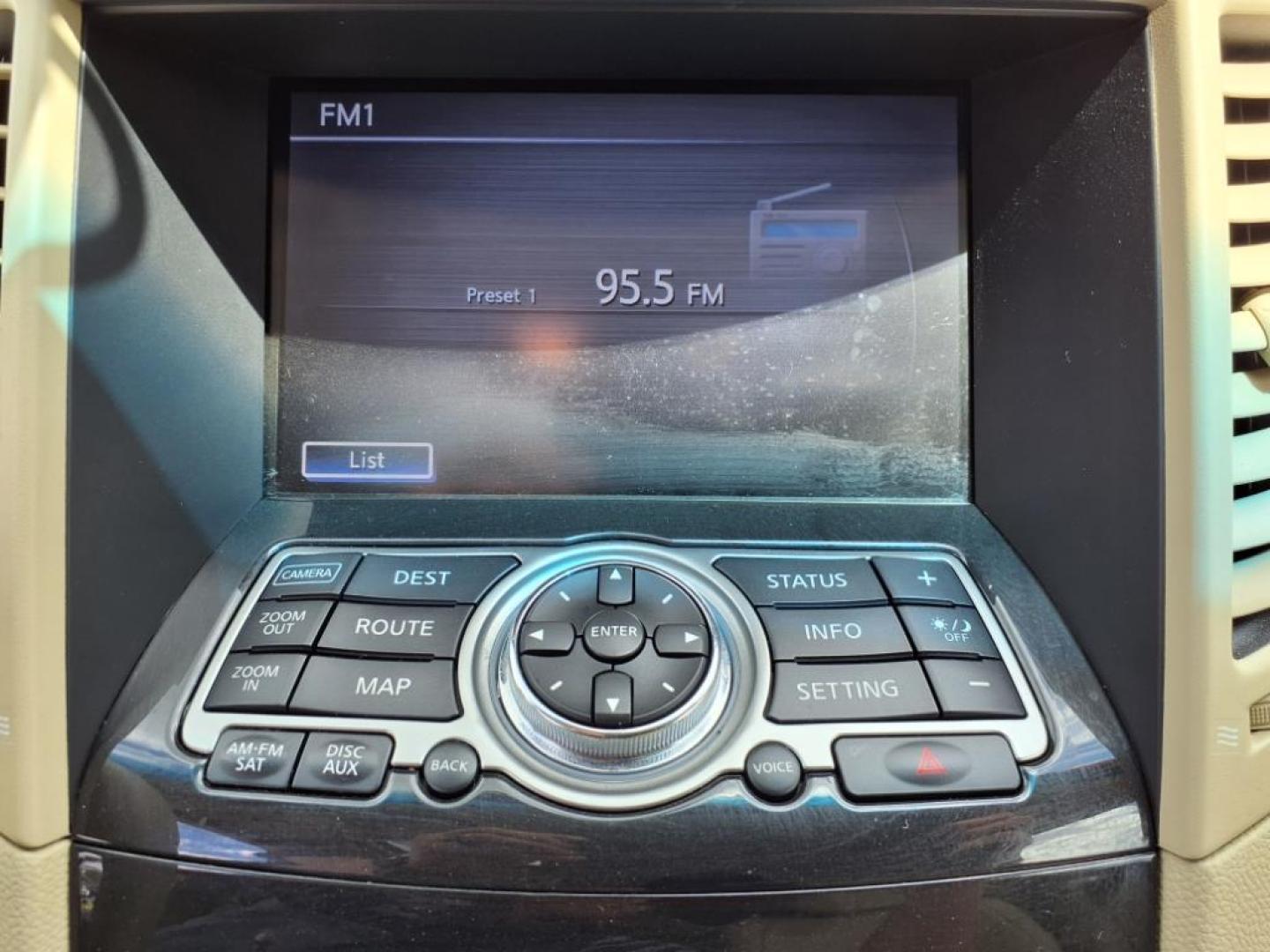 2013 Umbria Twilight INFINITI FX37 AWD Base (JN8CS1MW1DM) with an 3.7L 3.7L V6 325hp 267ft. lbs. Direct Injection engine, 7-Speed Shiftable Automatic transmission, located at 5505 N. Summit St., Toledo, OH, 43611, (419) 729-2688, 41.654953, -83.530014 - Photo#16