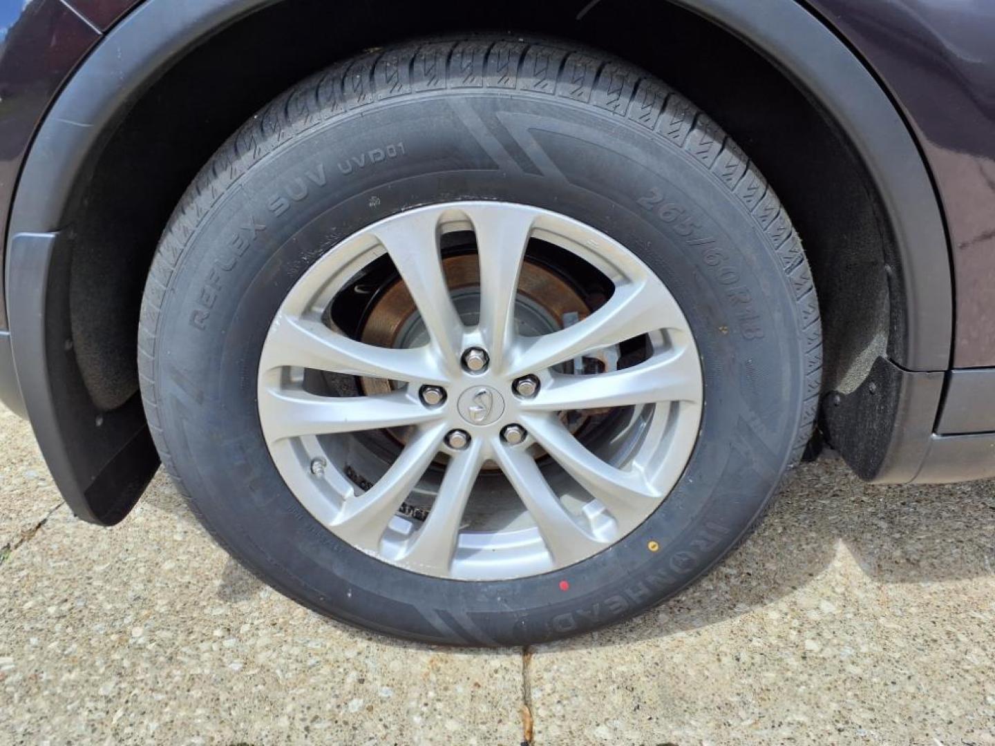 2013 Umbria Twilight INFINITI FX37 AWD Base (JN8CS1MW1DM) with an 3.7L 3.7L V6 325hp 267ft. lbs. Direct Injection engine, 7-Speed Shiftable Automatic transmission, located at 5505 N. Summit St., Toledo, OH, 43611, (419) 729-2688, 41.654953, -83.530014 - Photo#29