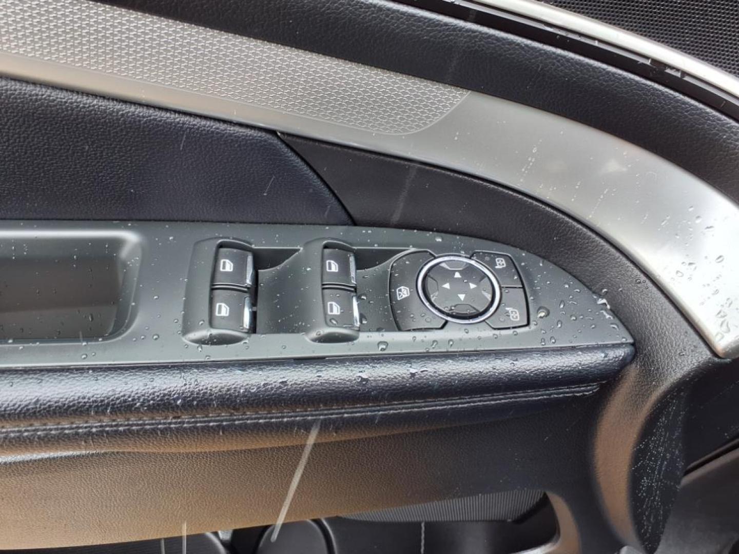 2016 Blue Jeans Ford Explorer AWD XLT (1FM5K8DH7GG) with an 2.3L EcoBoost 2.3L Turbo I4 280hp 310ft. lbs. Direct Injection engine, 6-Speed Shiftable Automatic transmission, located at 5505 N. Summit St., Toledo, OH, 43611, (419) 729-2688, 41.654953, -83.530014 - Photo#7