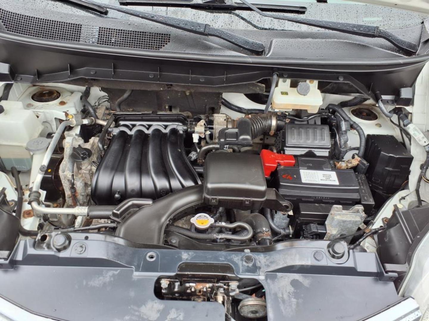 2017 Fresh Powder Nissan NV200 SV (3N6CM0KN7HK) with an 2.0L 2.0L I4 131hp 139ft. lbs. Sequential Multiport Fuel Injection engine, CVT transmission, located at 5505 N. Summit St., Toledo, OH, 43611, (419) 729-2688, 41.654953, -83.530014 - Photo#16