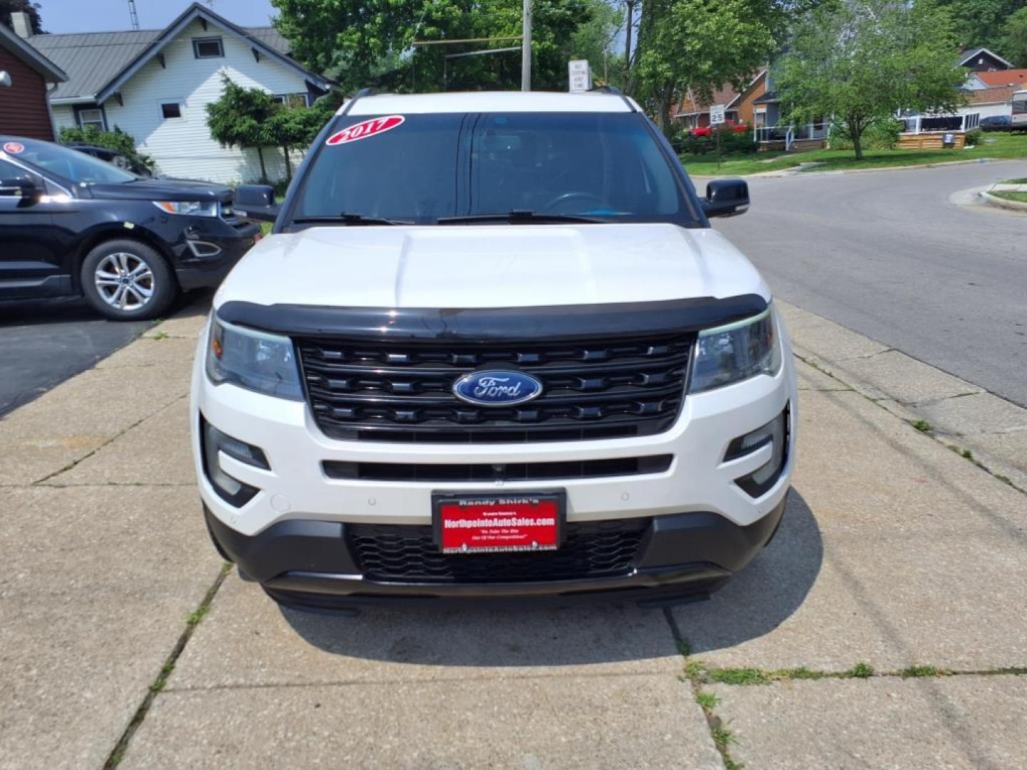 2017 White Platinum Metallic Tri-Coat Ford Explorer AWD Sport (1FM5K8GT9HG) with an 3.5L EcoBoost 3.5L Twin Turbo V6 365hp 350ft. lbs. Direct Injection engine, 6-Speed Shiftable Automatic transmission, located at 5505 N. Summit St., Toledo, OH, 43611, (419) 729-2688, 41.654953, -83.530014 - Photo#24